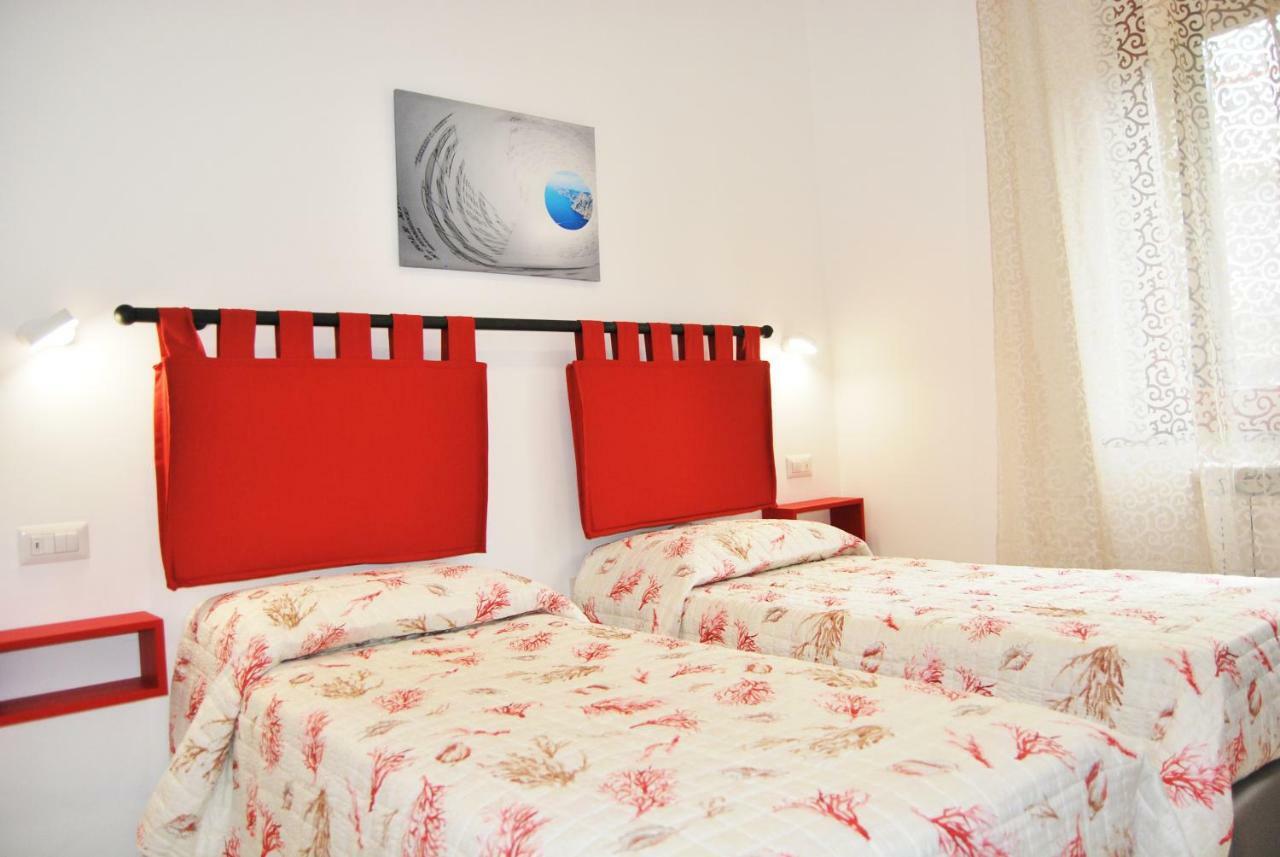 אג'רולה Jazz & Blues Apartments Near " Sentiero Degli Dei " מראה חיצוני תמונה